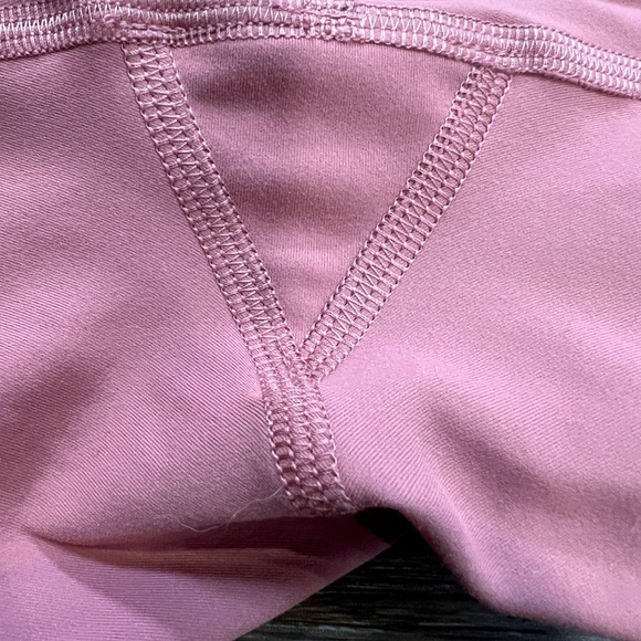 LuluLemon Wunder Train High-Rise Crop Legging Sz 4 Blush Pink - Picture 3 of 10